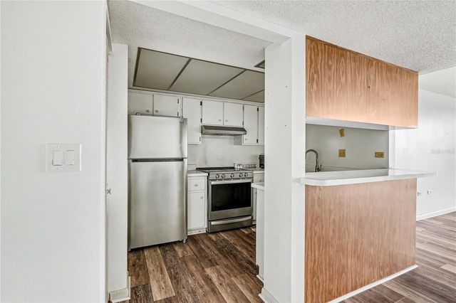 450 TREASURE ISLAND CAUSEWAY 601, Treasure Island, FL 33706
