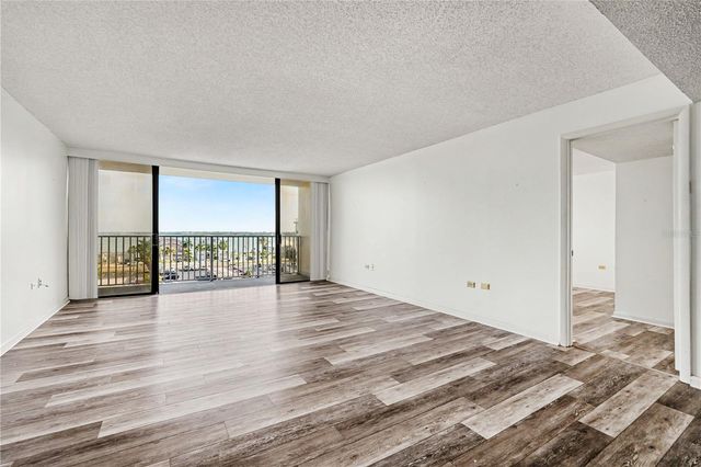 450 TREASURE ISLAND CAUSEWAY 601, Treasure Island, FL 33706