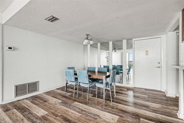 450 TREASURE ISLAND CAUSEWAY 601, Treasure Island, FL 33706