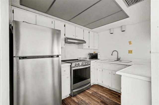 450 TREASURE ISLAND CAUSEWAY 601, Treasure Island, FL 33706