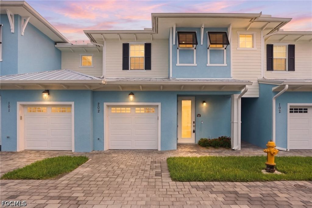 26380 Coco Cay CIR, Bonita Springs, FL 34135