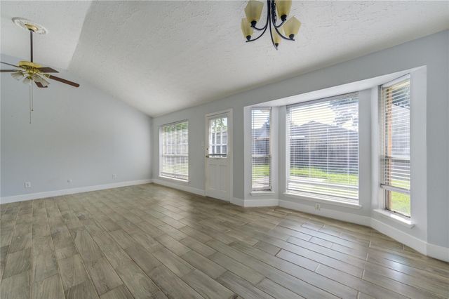 7506 Stone Pine Lane, Houston, TX 77041