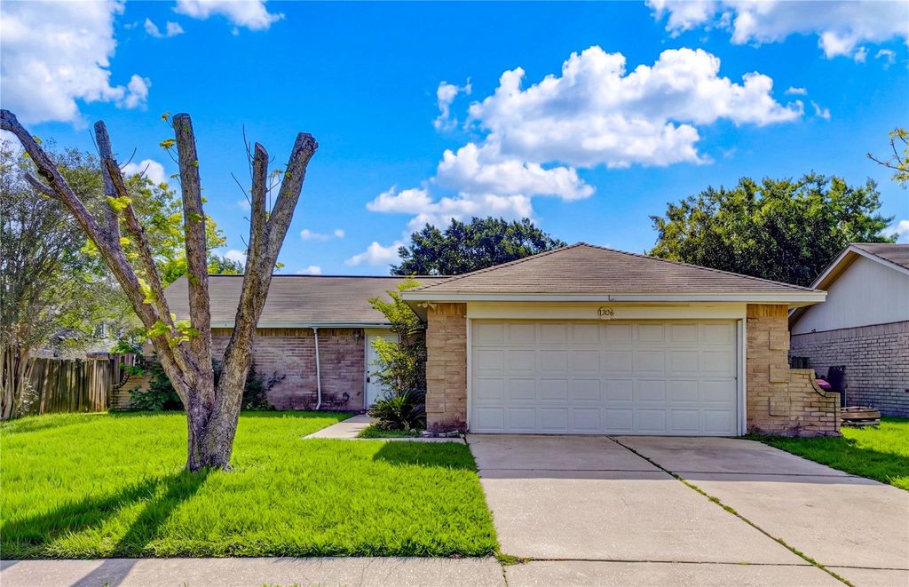 7506 Stone Pine Lane, Houston, TX 77041