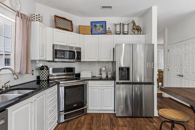 11 Tillinghast Cir, Bluffton, SC 29910