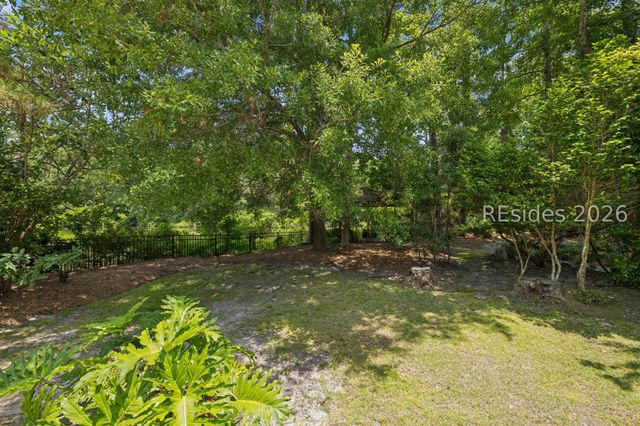 11 Tillinghast Cir, Bluffton, SC 29910
