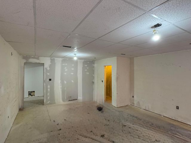 210 E Central Avenue, Delaware, OH 43015