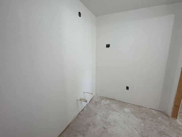 210 E Central Avenue, Delaware, OH 43015