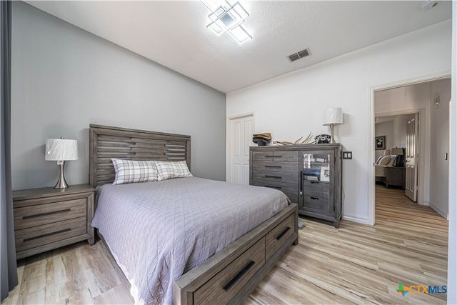 519 Long Meadow, Spring Branch, TX 78070