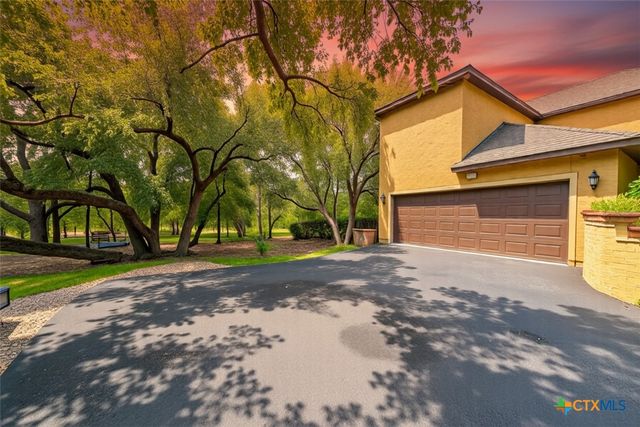 519 Long Meadow, Spring Branch, TX 78070