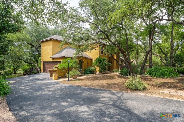 519 Long Meadow, Spring Branch, TX 78070