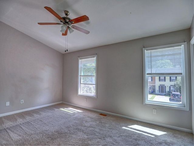 3539 Kennesaw Station Drive NW, Kennesaw, GA 30144