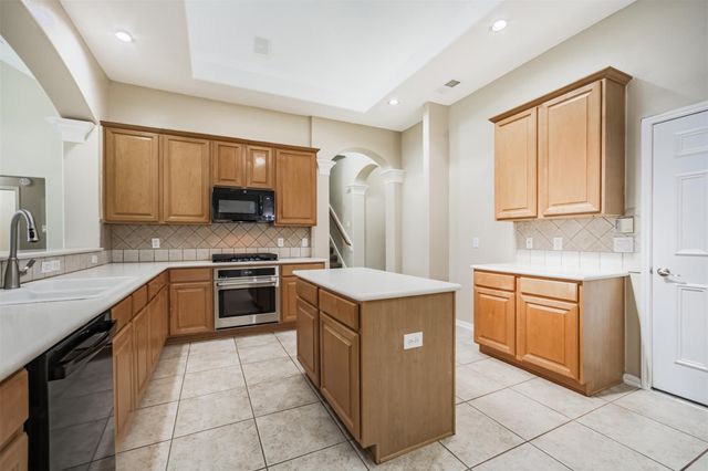15810 Cypress Hall Drive, Cypress, TX 77429