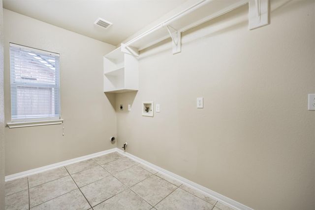 15810 Cypress Hall Drive, Cypress, TX 77429