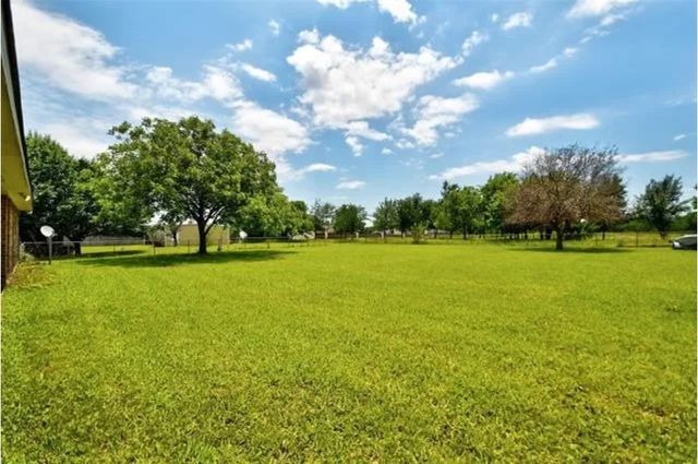 130 Hunters Glen Drive, Wylie, TX 75098