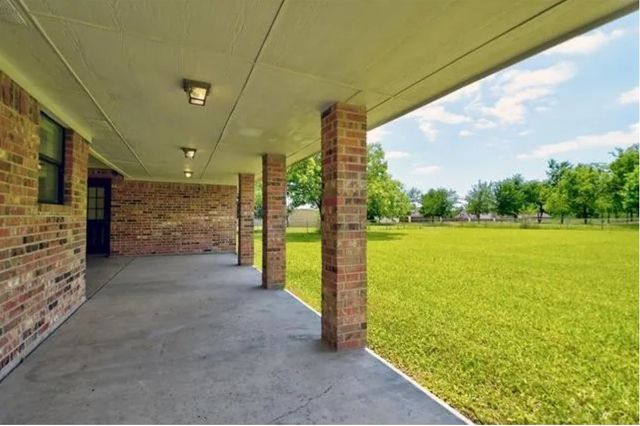 130 Hunters Glen Drive, Wylie, TX 75098