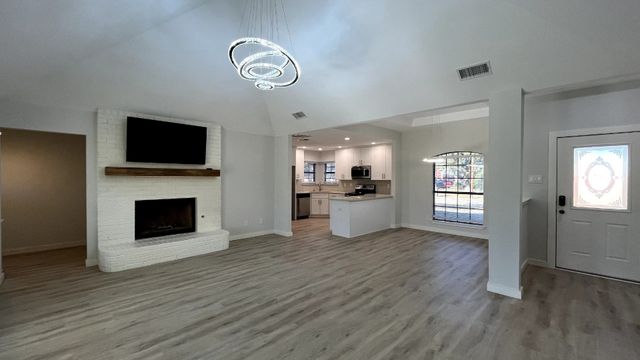130 Hunters Glen Drive, Wylie, TX 75098