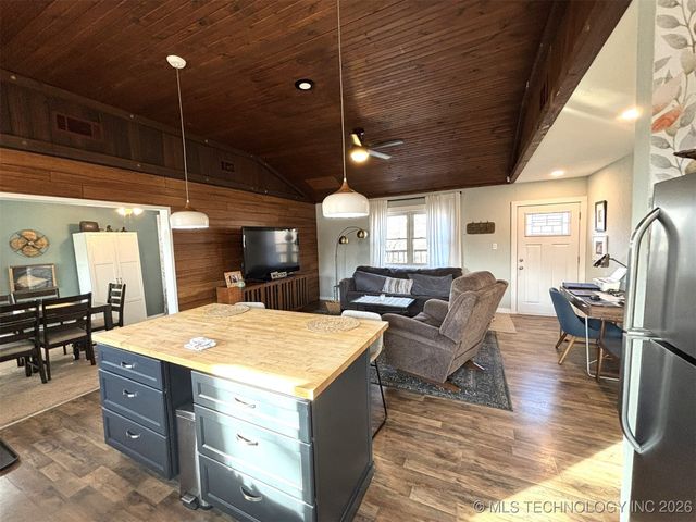 251 Greer, Eufaula, OK 74432