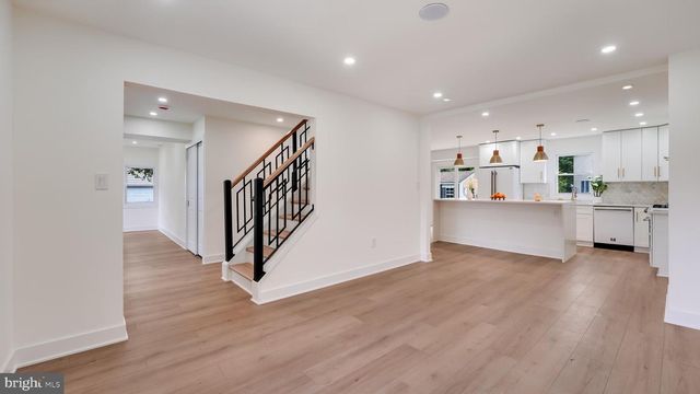 144 ROY LN, Huntingdon Valley, PA 19006
