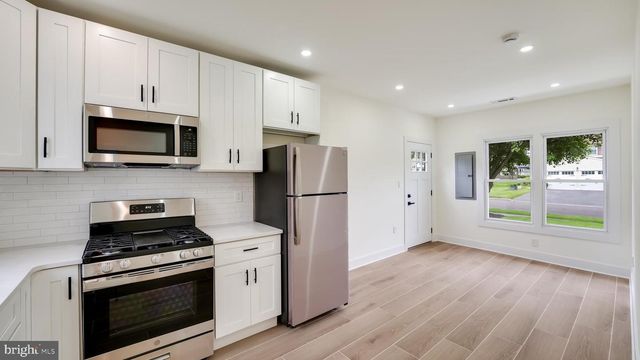 144 ROY LN, Huntingdon Valley, PA 19006