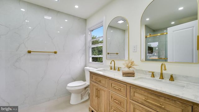 144 ROY LN, Huntingdon Valley, PA 19006