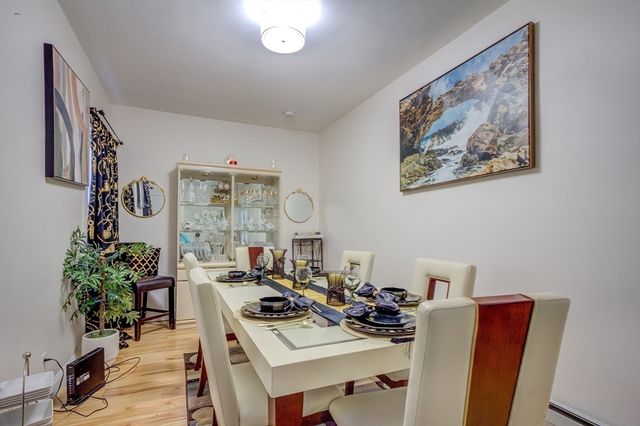 546 Snell St, Fall River, MA 02721