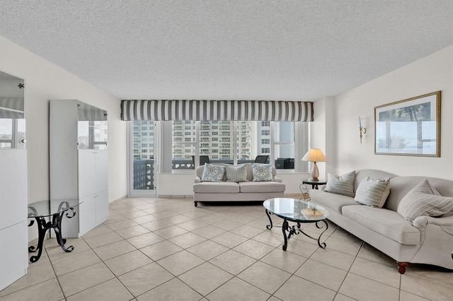 4010 Galt Ocean Drive 310, Fort Lauderdale, FL 33308