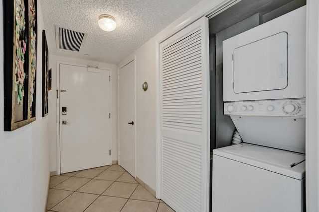 4010 Galt Ocean Drive 310, Fort Lauderdale, FL 33308