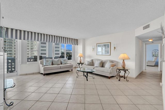 4010 Galt Ocean Drive 310, Fort Lauderdale, FL 33308