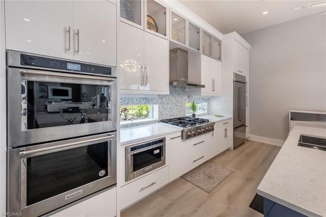 9240 The LN, Naples, FL 34109