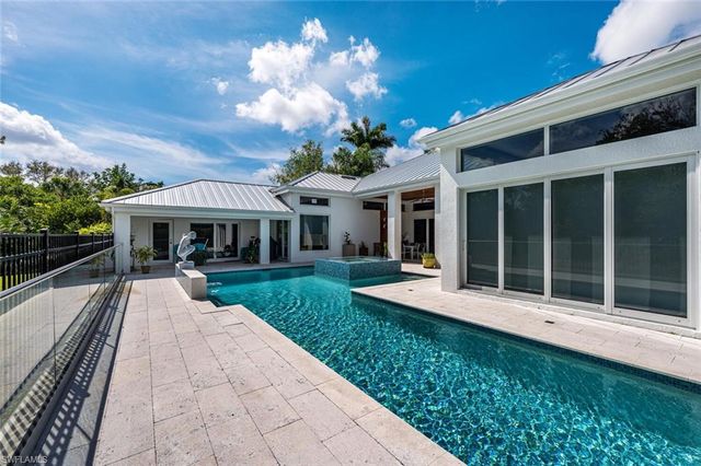 9240 The LN, Naples, FL 34109