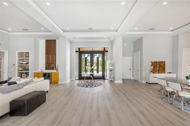 9240 The LN, Naples, FL 34109