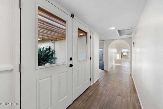 2323 E GREASEWOOD Street, Apache Junction, AZ 85119