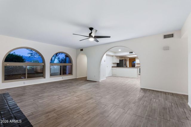 2323 E GREASEWOOD Street, Apache Junction, AZ 85119