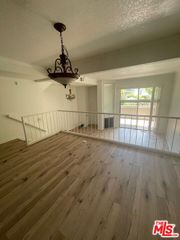 4305 Redwood Avenue 10, Marina Del Rey, CA 90292