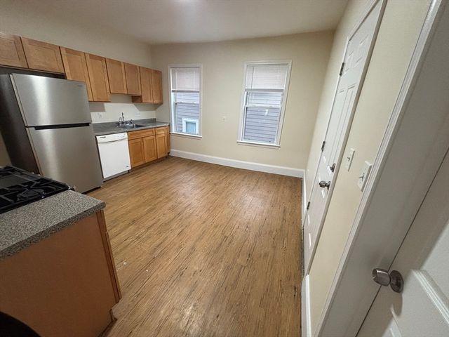 174 Woodrow Ave 2, Boston, MA 02124