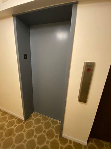 5240 Galitz Street 304, Skokie, IL 60077