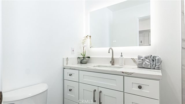 5815 E La Palma 286, Anaheim, CA 92807