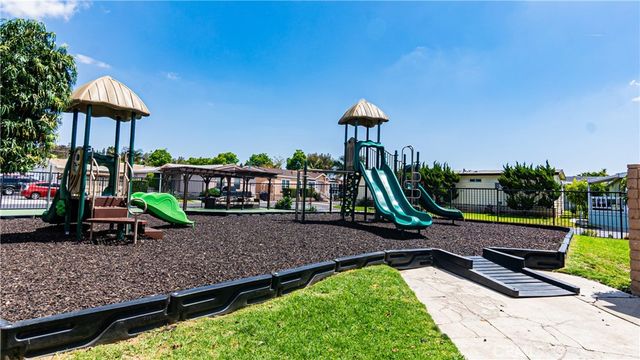 5815 E La Palma 286, Anaheim, CA 92807