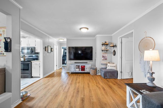 1305 Hixson Avenue, Hixson, TN 37343