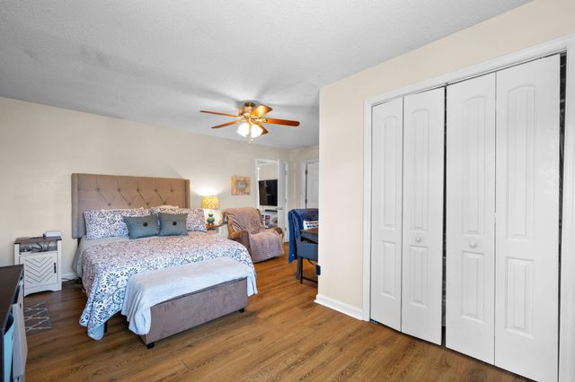 1305 Hixson Avenue, Hixson, TN 37343