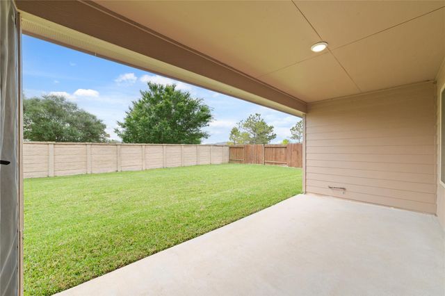 17815 Sentosa Cliff Lane, Richmond, TX 77407