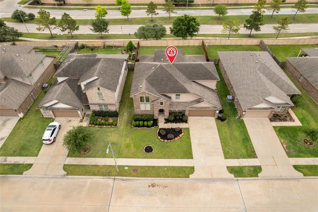 17815 Sentosa Cliff Lane, Richmond, TX 77407