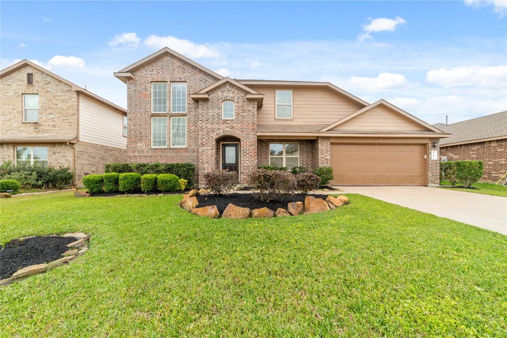 17815 Sentosa Cliff Lane, Richmond, TX 77407