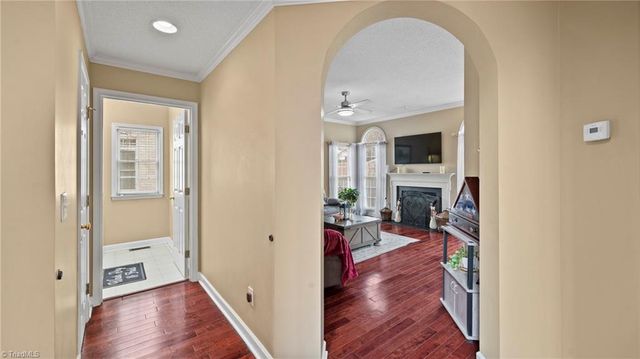 6314 High View Road, Greensboro, NC 27410