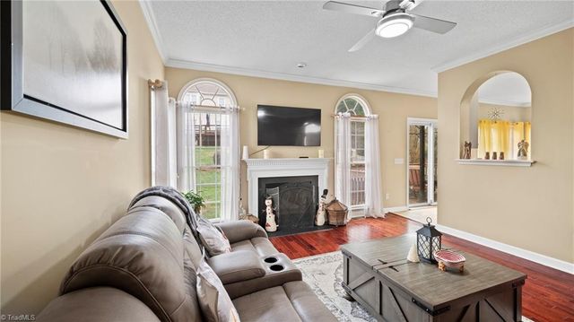 6314 High View Road, Greensboro, NC 27410