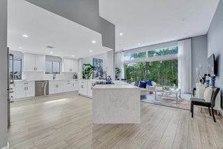 6597 Via Benita, Boca Raton, FL 33433