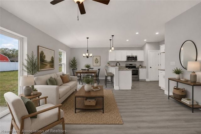 4368 Mercedes Street, Sebring, FL 33872