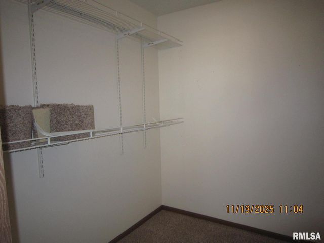 2608 38TH Street, Moline, IL 61265