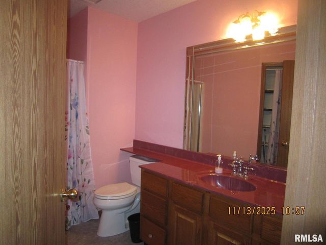 2608 38TH Street, Moline, IL 61265