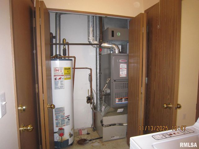 2608 38TH Street, Moline, IL 61265